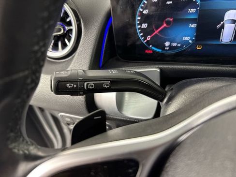 Used 2022 Mercedes-Benz GLB 250 4MATIC image 15