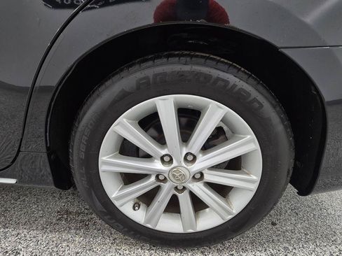 Used 2014 Toyota Camry XLE FWD image 33