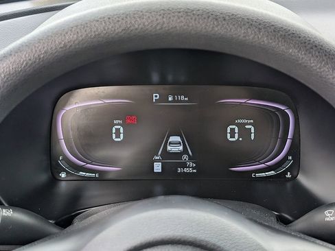Used 2023 Kia Soul LX FWD image 35