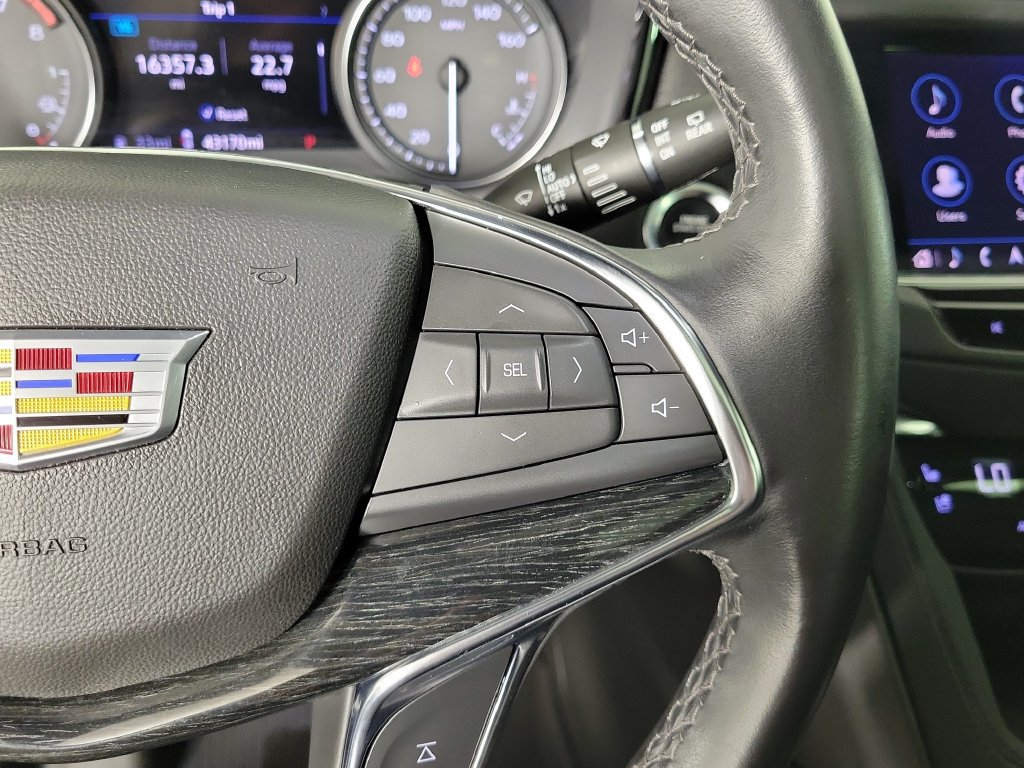 Used 2022 Cadillac XT5 Premium Luxury w/ Technology Package FWD image 25