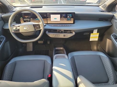 New 2026 Nissan Leaf Platinum+ image 6