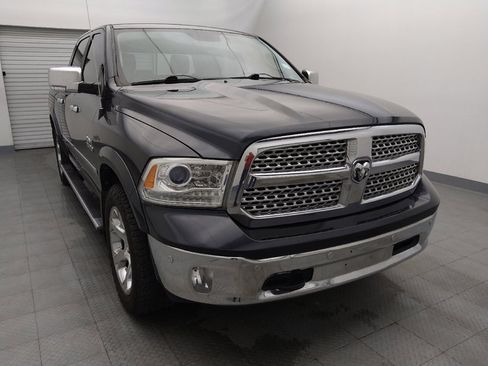 Used 2017 RAM 1500 Laramie w/ Convenience Group image 14