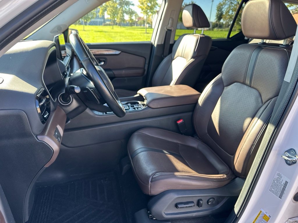 Used 2024 Honda Pilot Elite image 19