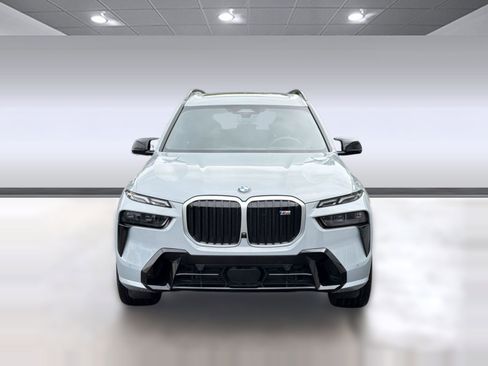 Used 2025 BMW X7 M60i w/ Climate Comfort Package AWD/4WD image 6