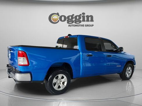 Used 2023 RAM 1500 Big Horn RWD image 5
