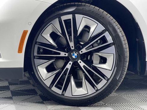 New 2026 BMW 530i w/ Premium Package image 3