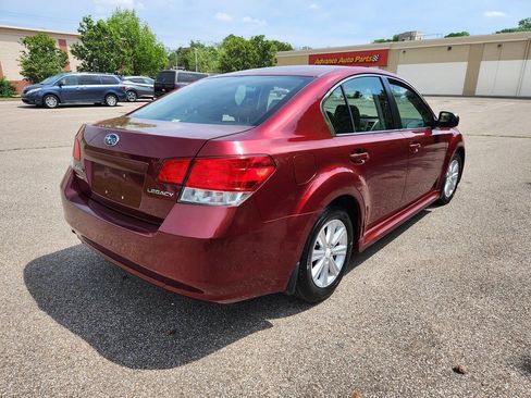 Used 2011 Subaru Legacy 2.5i Premium AWD/4WD image 16
