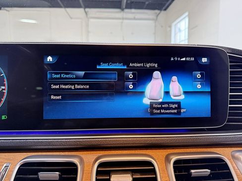 Used 2020 Mercedes-Benz GLE 350 4MATIC image 22