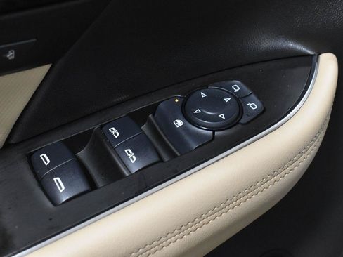Used 2024 Buick Envision Preferred AWD/4WD image 10