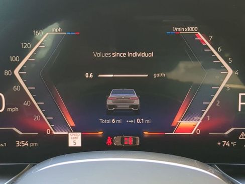 New 2026 BMW 740i image 28