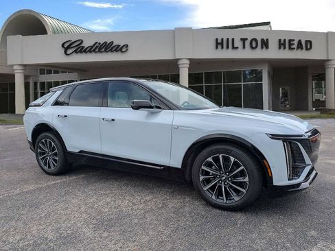 New 2026 Cadillac Lyriq Premium Sport AWD/4WD image 8