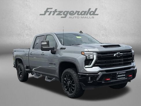 Used 2025 Chevrolet Silverado 2500 LT w/ Trail Boss Package AWD/4WD image 1