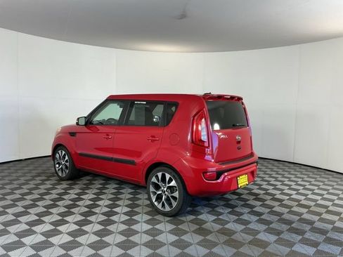 Used 2012 Kia Soul ! FWD image 7