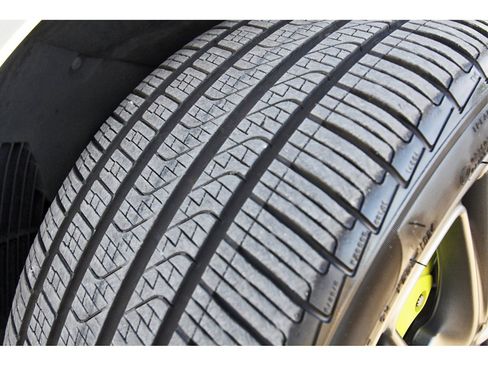 Used 2022 Porsche Panamera 4 image 43