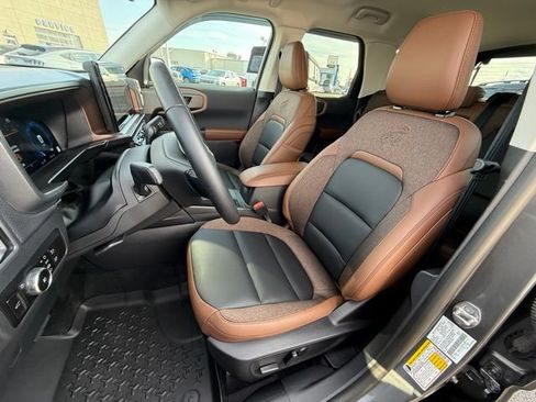 Used 2025 Ford Bronco Sport Outer Banks w/ Outer Banks Tech Package+ AWD/4WD image 17