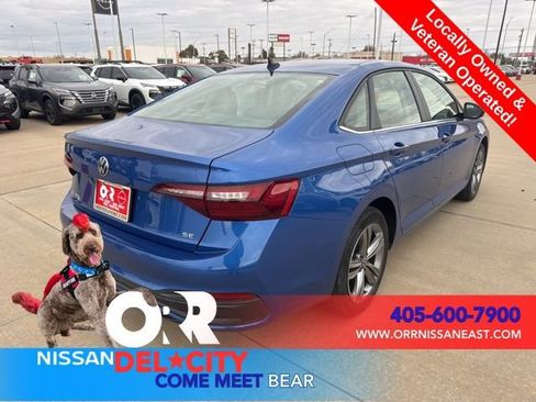 Used 2024 Volkswagen Jetta SE FWD image 5