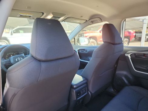 Used 2025 Toyota RAV4 LE image 16