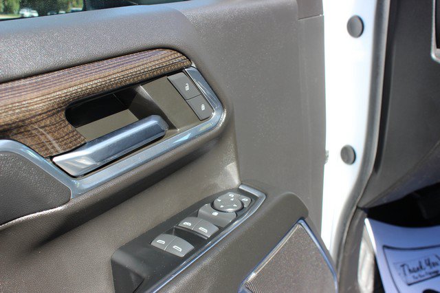 Used 2024 Chevrolet Silverado 2500 LT w/ Convenience Package AWD/4WD image 8