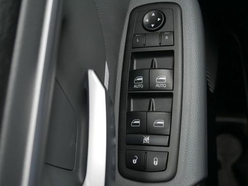 Used 2021 RAM 1500 Big Horn image 28