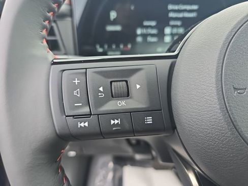 New 2026 Nissan Kicks SR w/ Cold Weather Package image 26