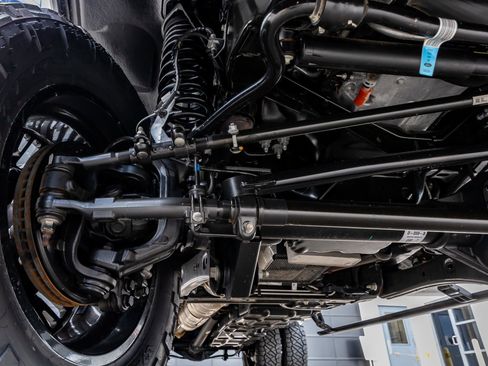 Used 2025 Ford F350 Platinum w/ Platinum Plus Package image 14