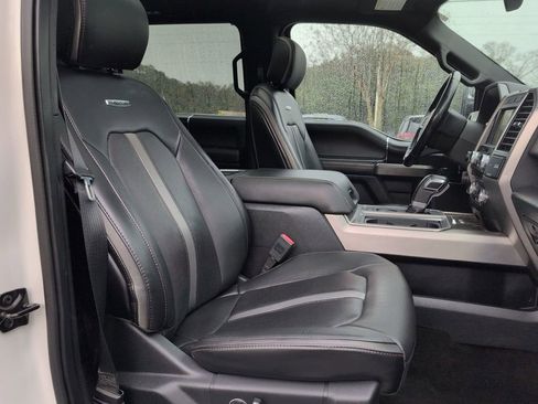 Used 2018 Ford F150 Platinum w/ Equipment Group 701A Luxury image 33