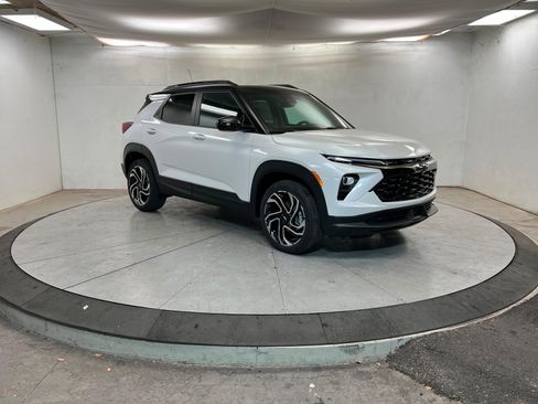 New 2026 Chevrolet TrailBlazer RS w/ Convenience Package image 8