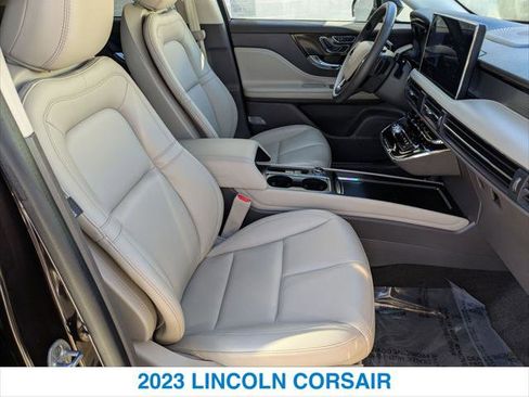 Used 2023 Lincoln Corsair FWD image 25