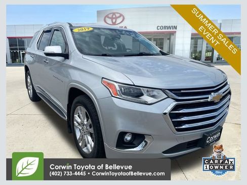 Used 2019 Chevrolet Traverse High Country w/ LPO, Cargo Package AWD/4WD image 1