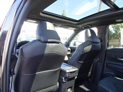 New 2026 Toyota Grand Highlander Limited AWD/4WD image 14