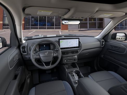 New 2026 Ford Bronco Sport Outer Banks w/ Outer Banks Tech Package+ AWD/4WD image 9
