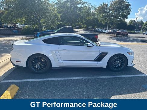 Used 2017 Ford Mustang GT Premium w/ GT Performance Package RWD image 6