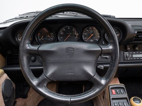 Used 1998 Porsche 911 Carrera RWD image 14