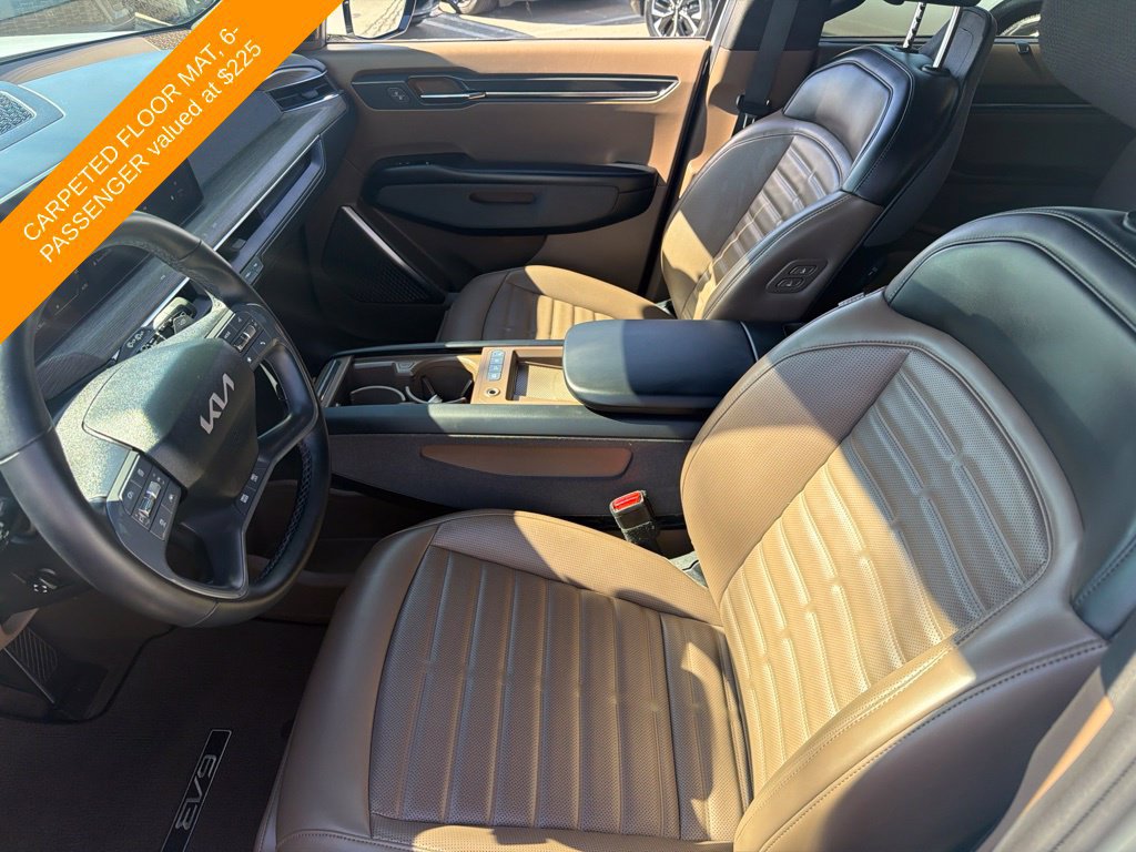 Used 2024 Kia EV9 Land AWD/4WD image 10
