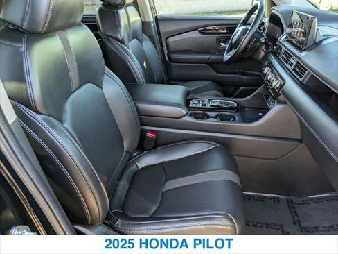Certified 2025 Honda Pilot EX-L image 25