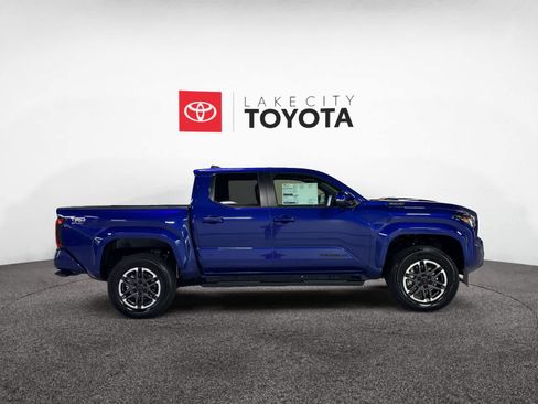 New 2025 Toyota Tacoma TRD Sport AWD/4WD image 7