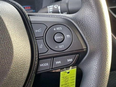 Certified 2021 Toyota Corolla LE image 21