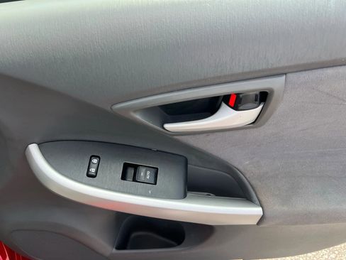 Used 2010 Toyota Prius One image 27