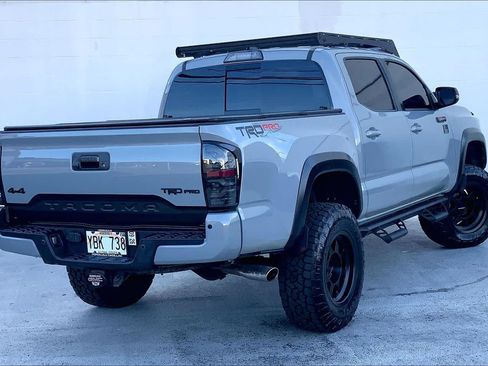 Used 2017 Toyota Tacoma TRD Pro AWD/4WD image 22