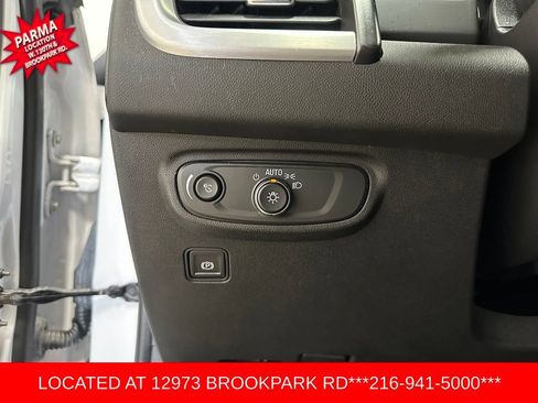 Certified 2023 GMC Terrain SLE AWD/4WD image 12
