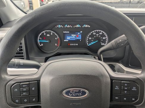 Used 2024 Ford F250 XLT image 30