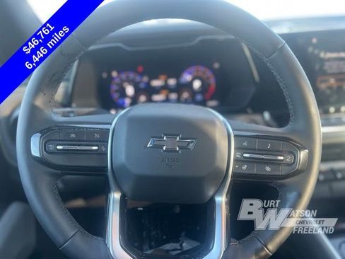 Used 2025 Chevrolet Colorado ZR2 w/ Technology Package image 12