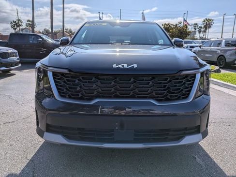 New 2026 Kia Sorento LX FWD image 9