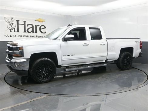 Used 2017 Chevrolet Silverado 1500 LT w/ All Star Edition image 27