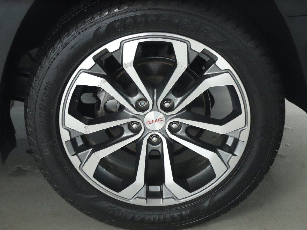 Used 2020 GMC Terrain SLT w/ Preferred Package AWD/4WD image 42