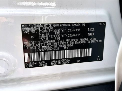 Used 2022 Toyota RAV4 XLE FWD image 16