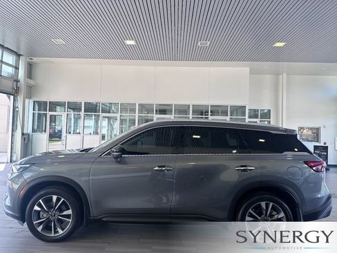 Certified 2023 INFINITI QX60 Luxe w/ Cargo Package AWD/4WD image 12