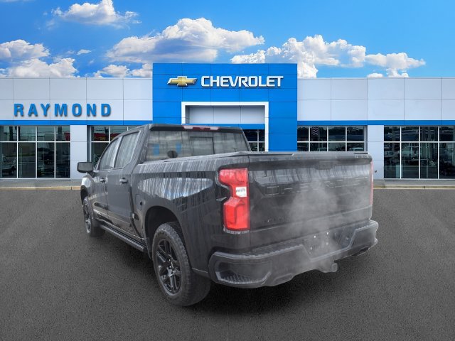 Certified 2025 Chevrolet Silverado 1500 High Country w/ Midnight Edition AWD/4WD image 5