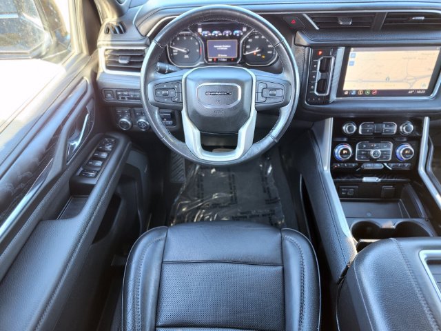 Used 2021 GMC Yukon Denali w/ Denali Ultimate Package AWD/4WD image 13