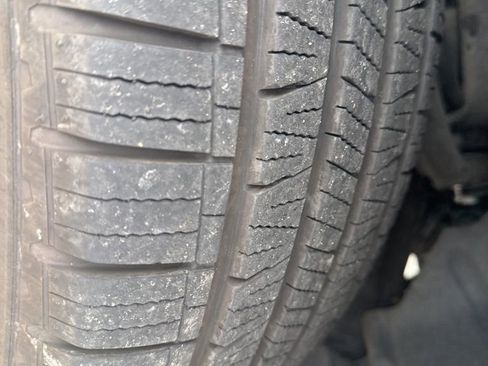 Used 2023 RAM 1500 Laramie image 8